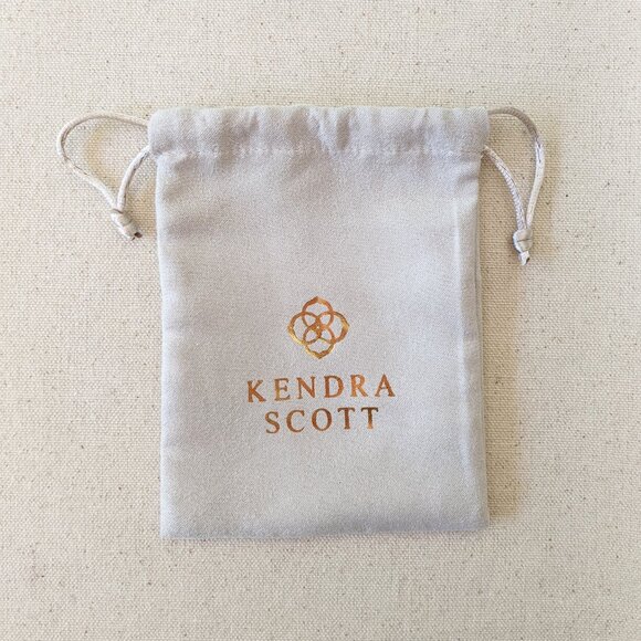 Kendra Scott Macrame Dee drop earrings - Picture 3 of 3